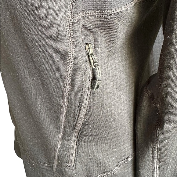 Patagonia R Series Sweater Jacket Long Sleeve Black Men’s Size Small - Picture 8 of 17